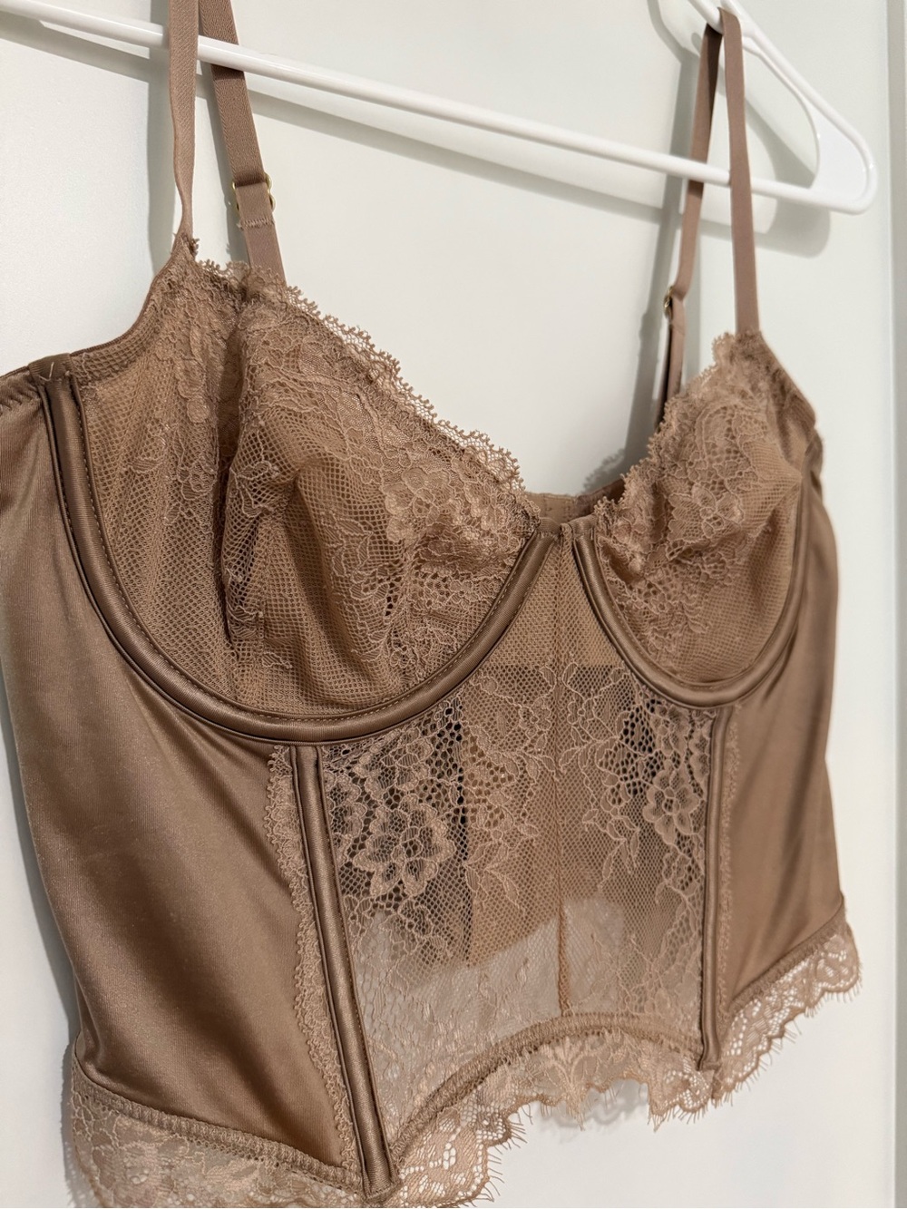 Abercrombie Lace Bustier Crop Top — Taupe - Picture 2 of 6